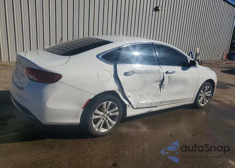 2015 Chrysler 200 Limited z USA, uszkodzony, nr VIN 1C3CCCAB6FN704130